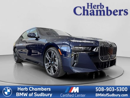 2025 BMW 760i xDrive Sedan