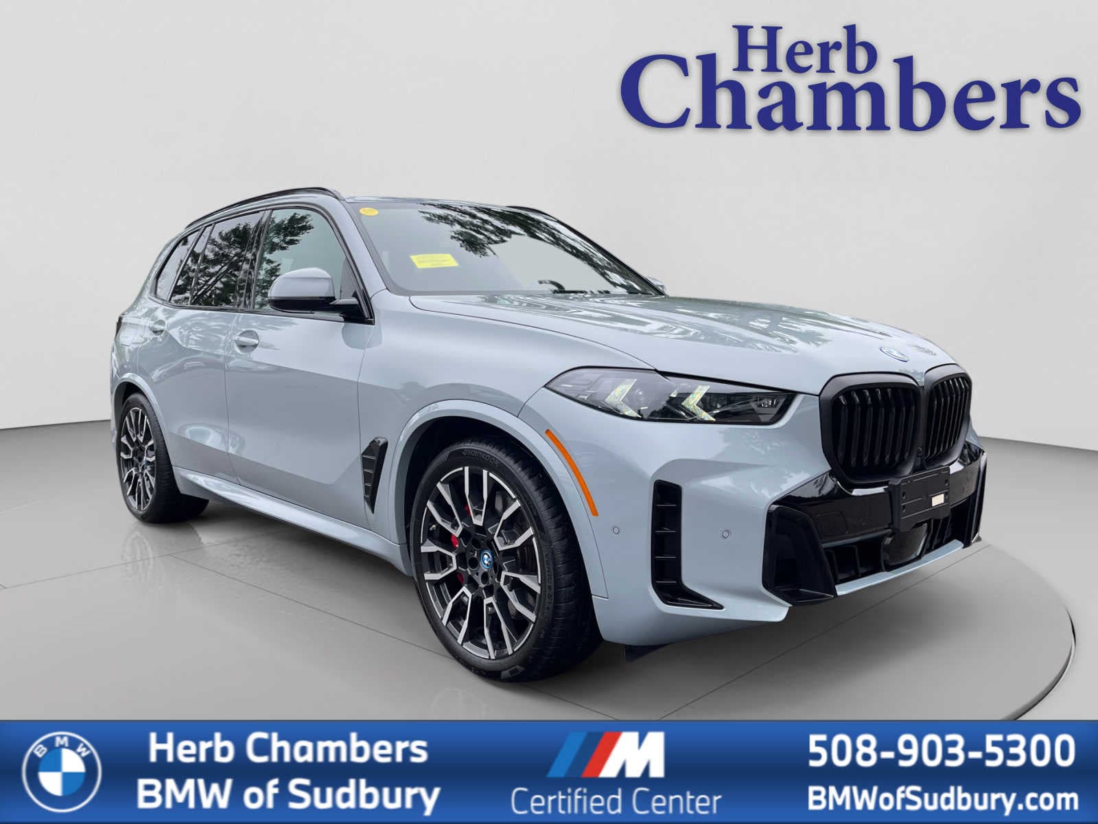 2025 BMW X5 xDrive50e's photo