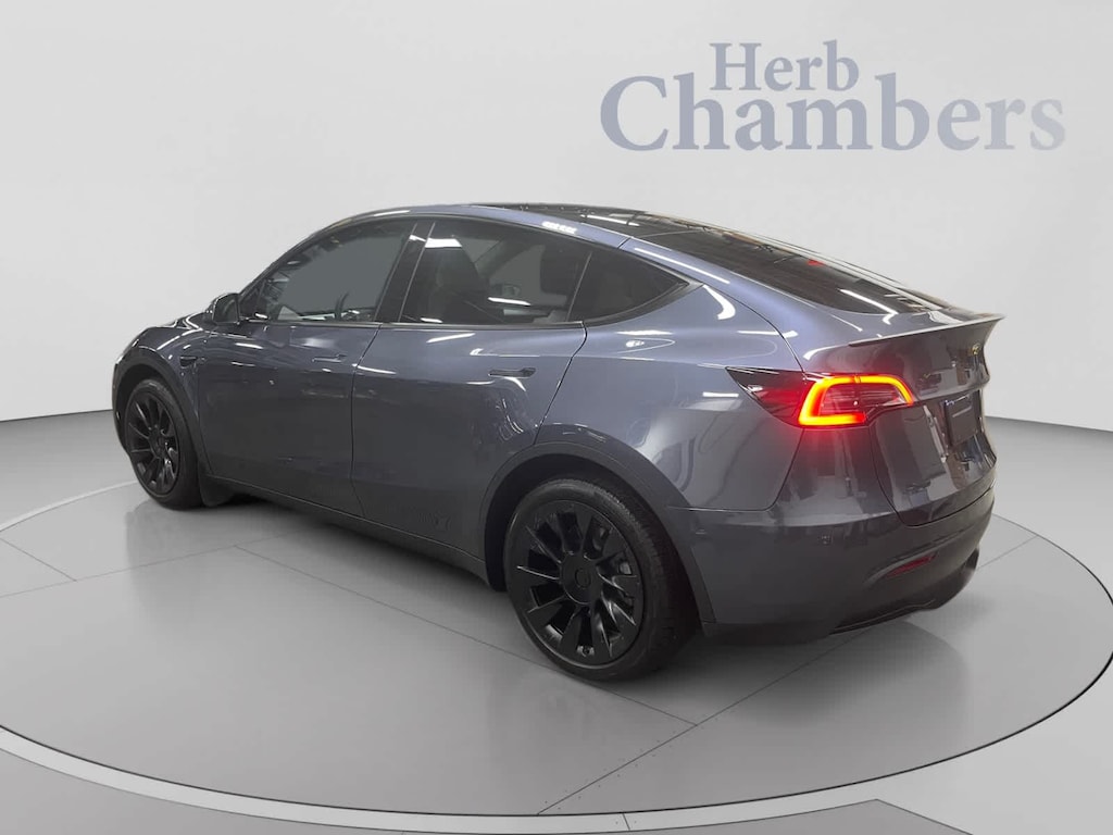 Used 2023 Tesla Model Y Long Range SUV
