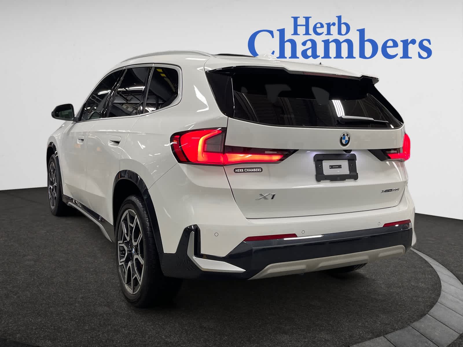 2025 Bmw X1 XDrive28i photo 4
