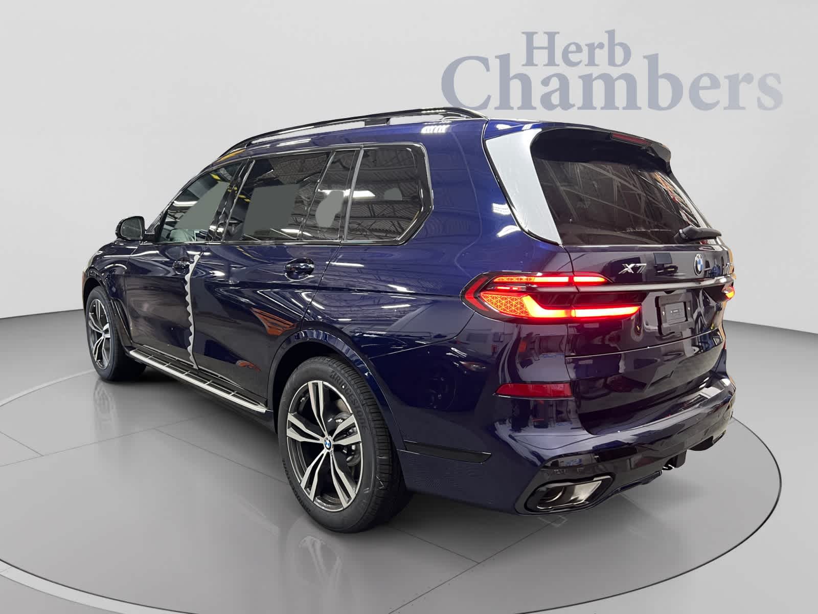 New 2027 BMW X7 xDrive40i SUV