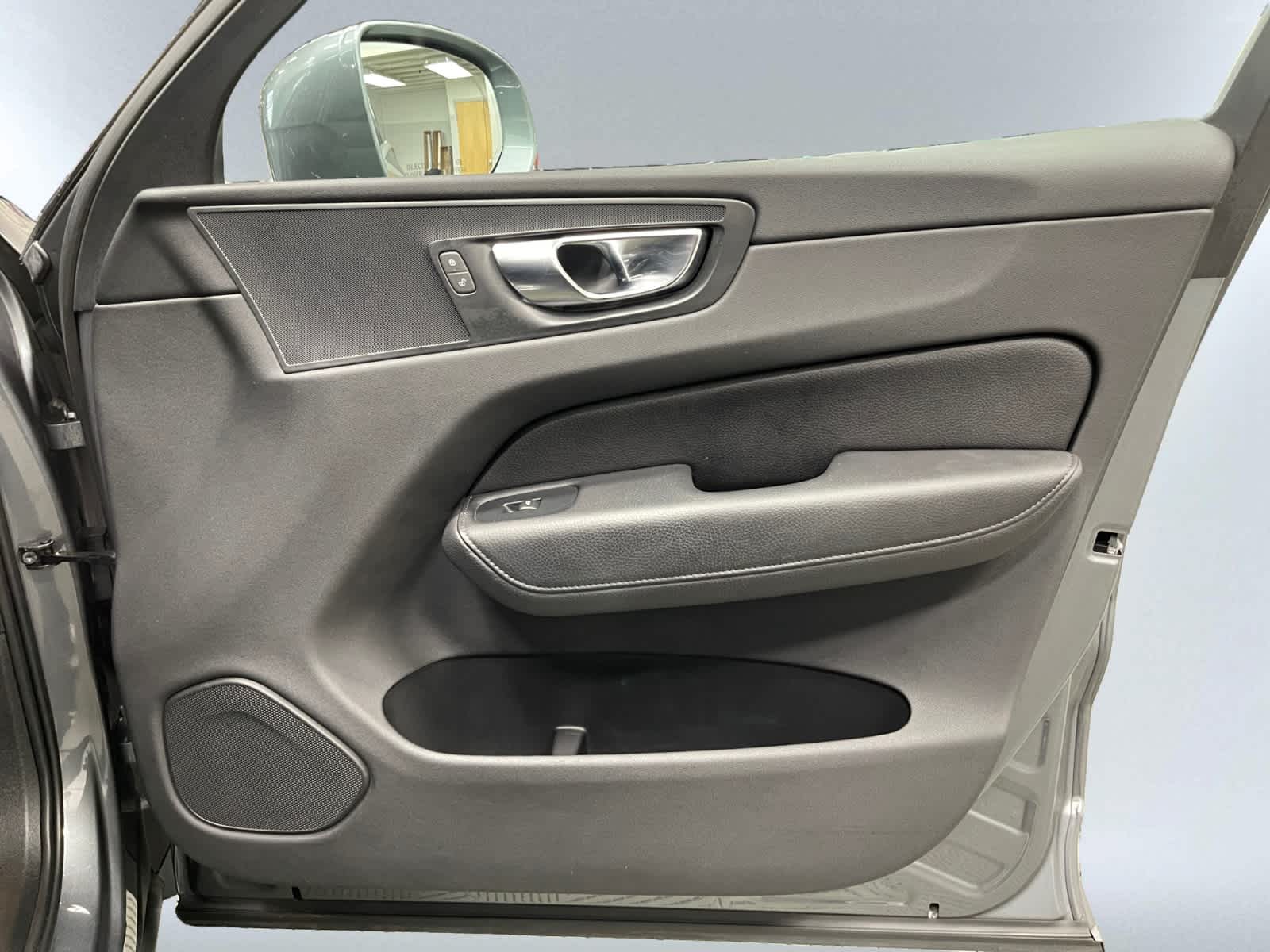 used 2019 Volvo XC60 car, priced at $20,297