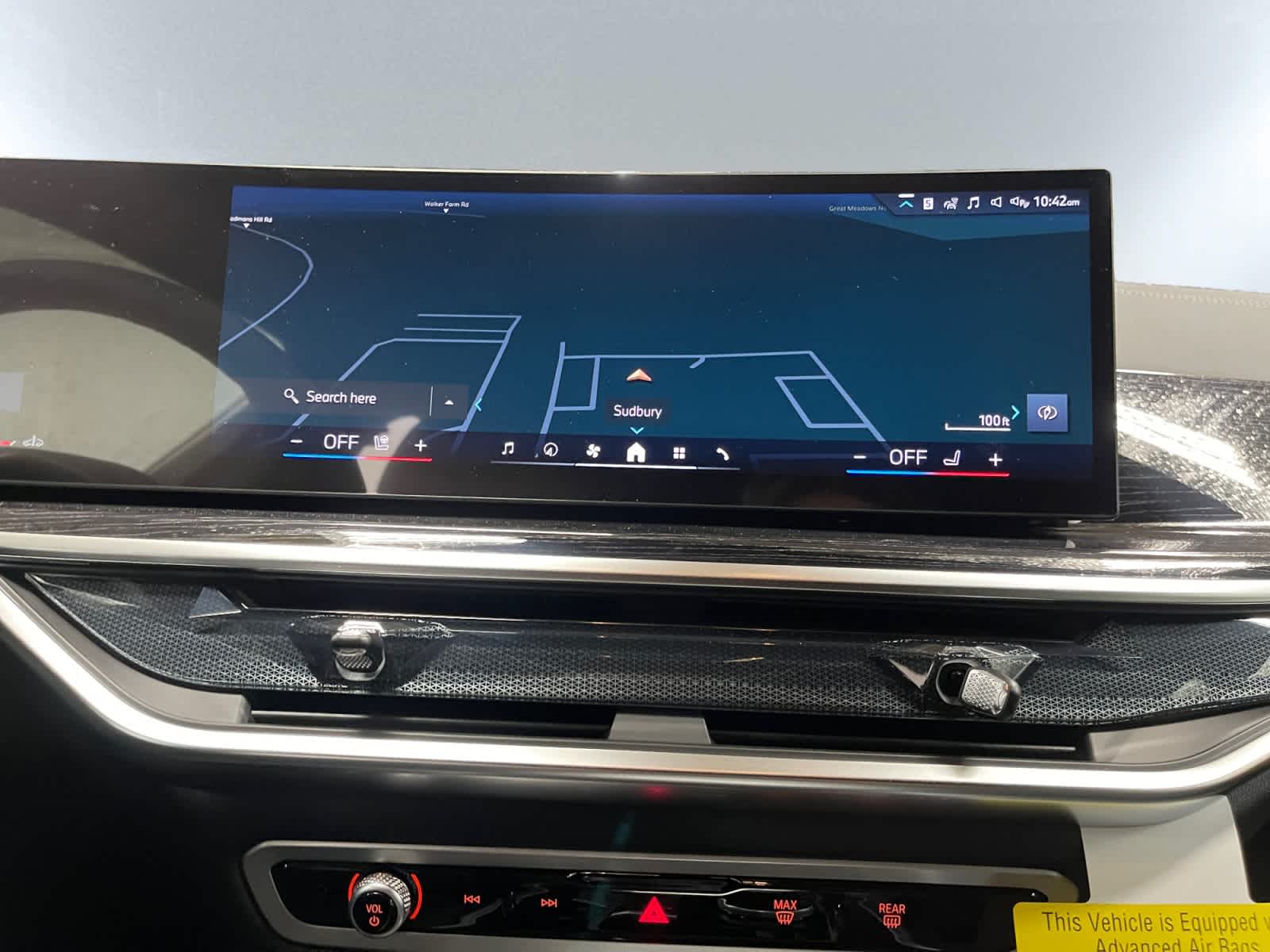 new 2027 BMW X7 car, priced at $100,905