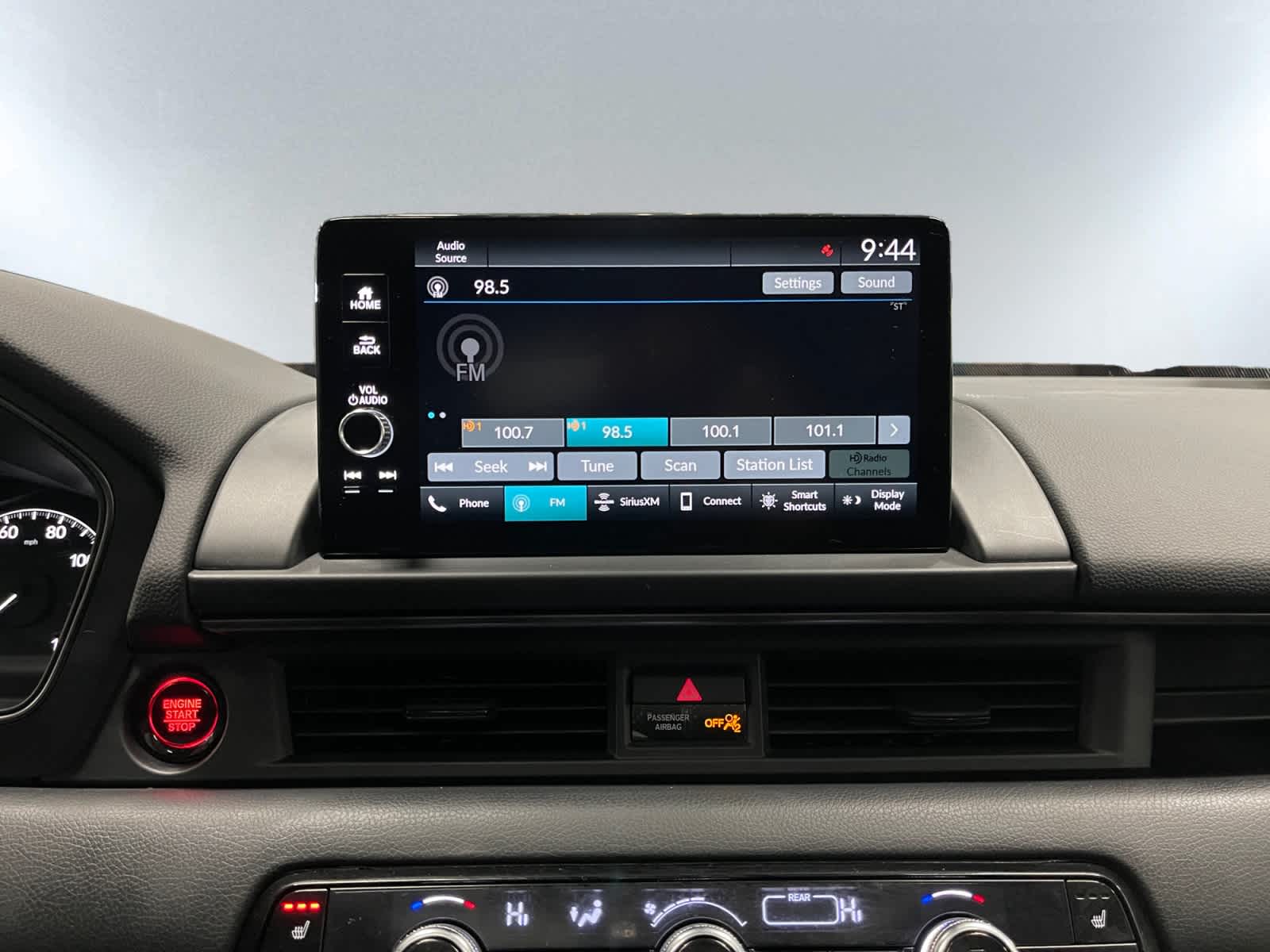 used 2025 Honda Pilot car, priced at $39,497