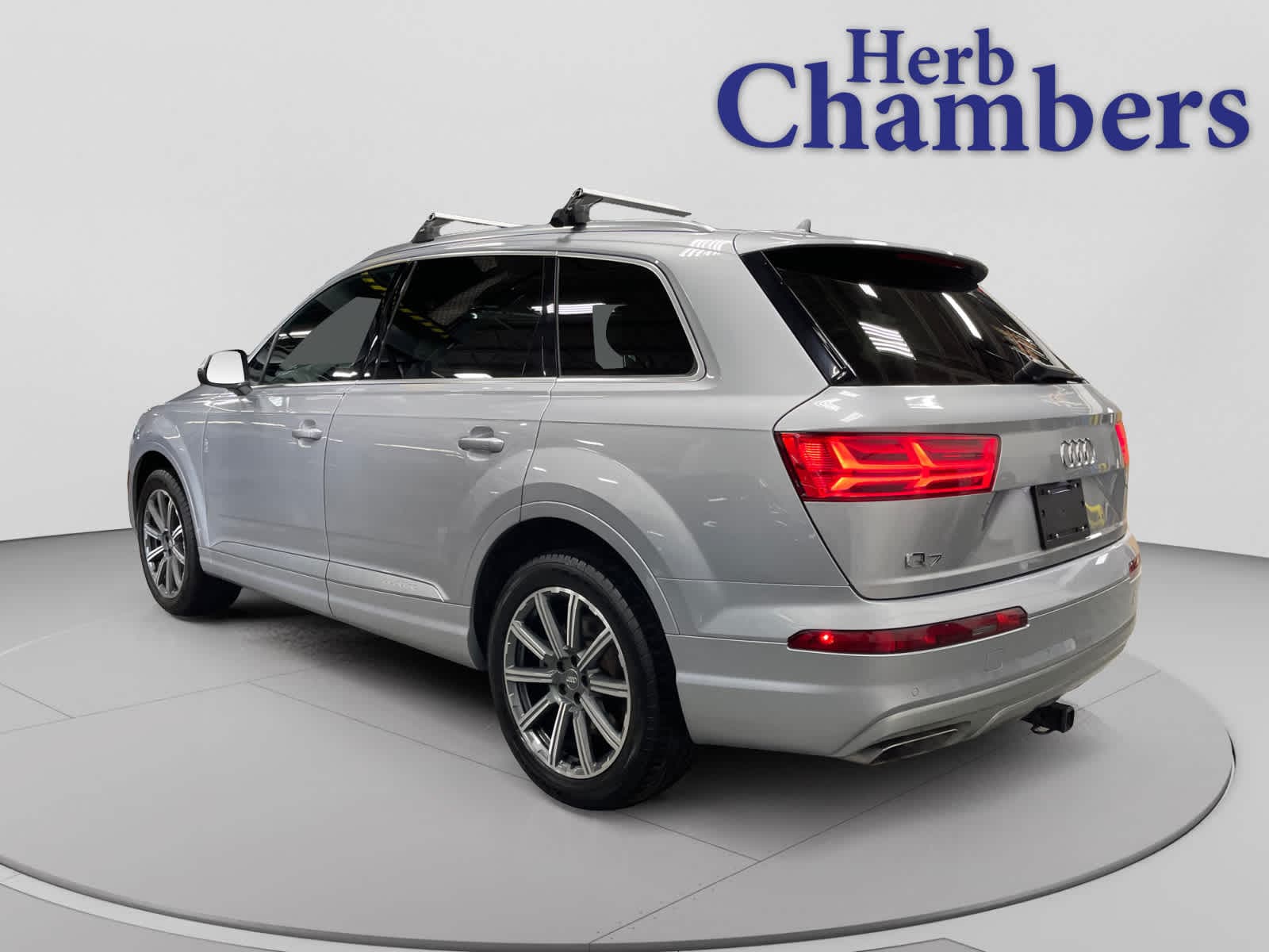 used 2019 Audi Q7 car, priced at $23,497