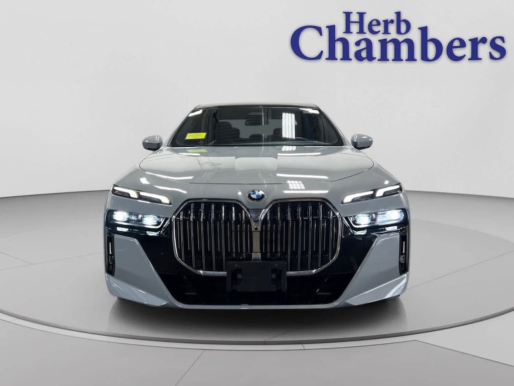 Certified 2023 BMW 760i xDrive Sedan