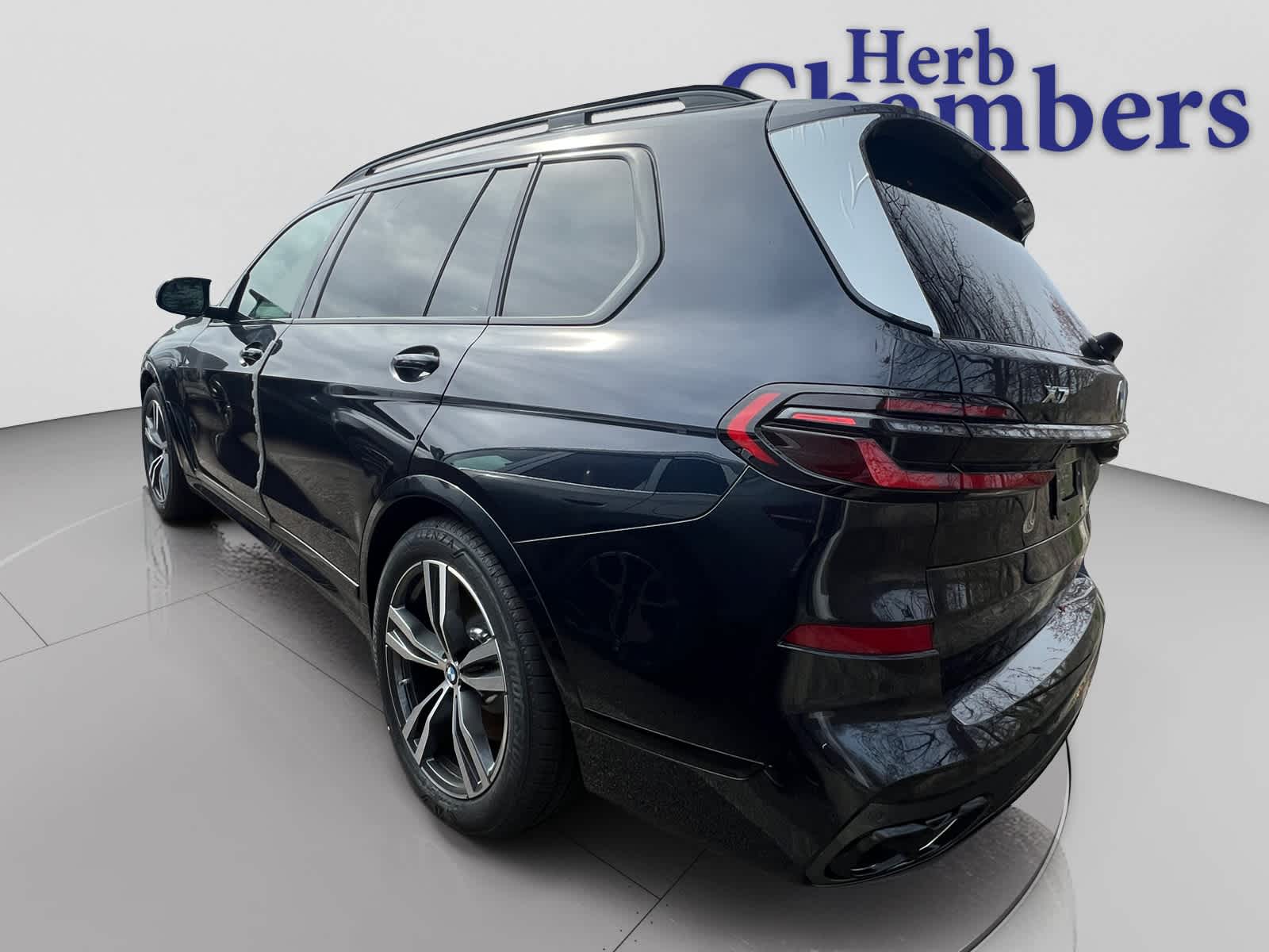 new 2026 BMW X7 car, priced at $128,055