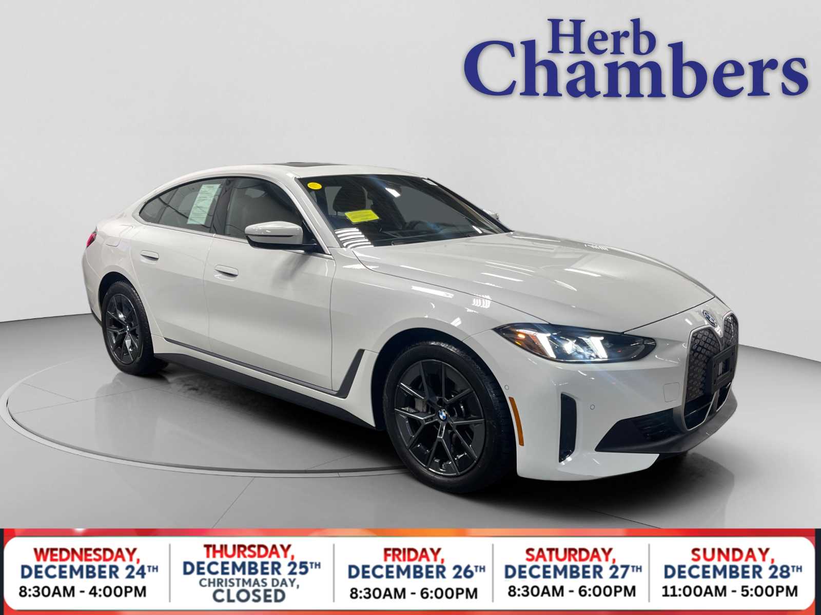 2025 BMW i4 40's photo