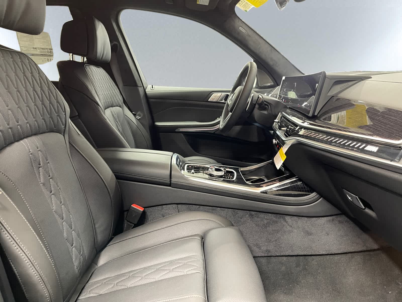 new 2026 BMW X7 car, priced at $126,105