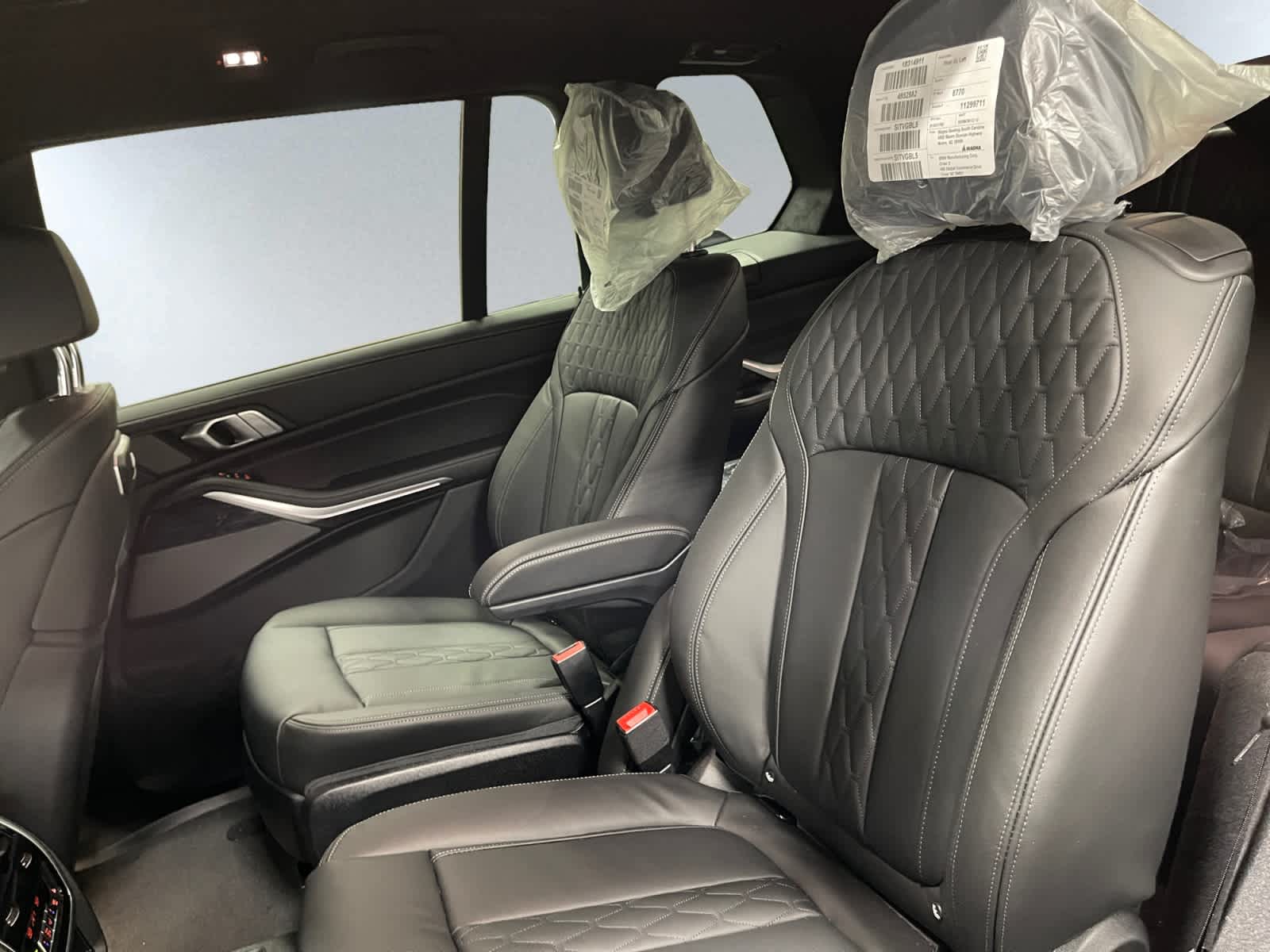 new 2026 BMW X7 car, priced at $126,105