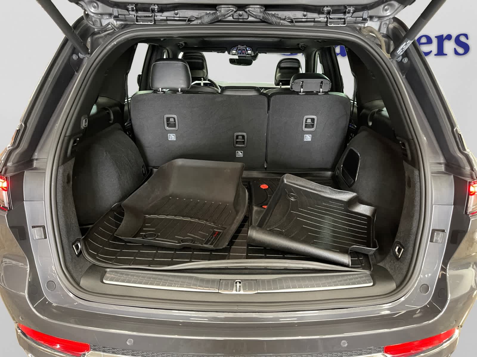 used 2022 Jeep Grand Cherokee car, priced at $36,997