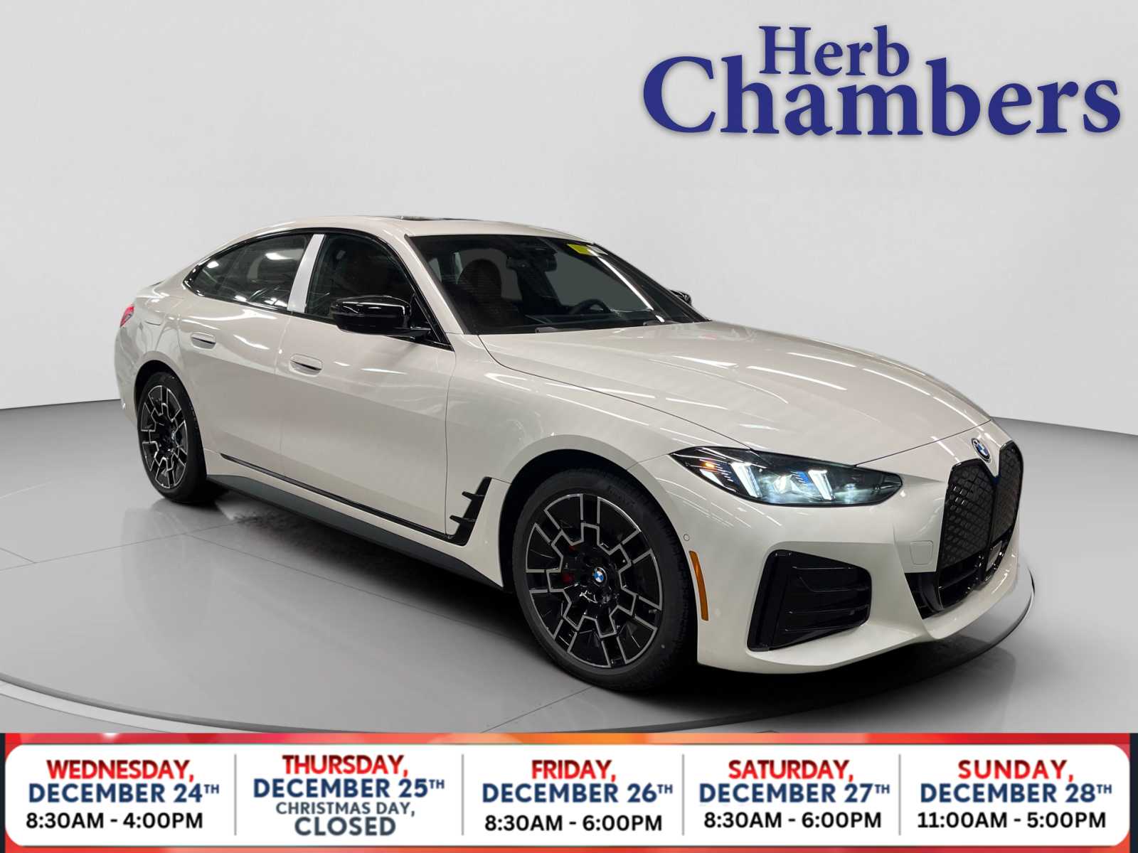 2025 BMW i4 40's photo