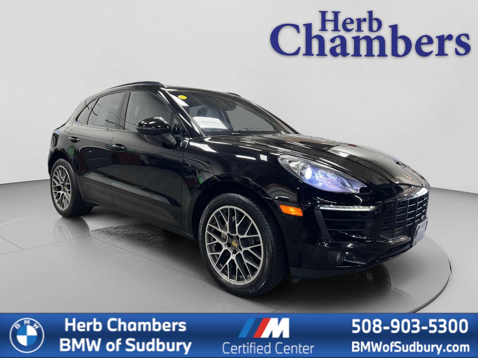 2016 Porsche Macan S's photo