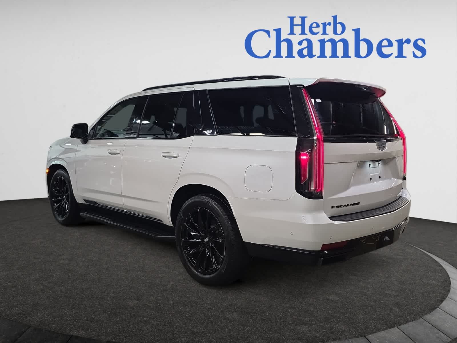 2021 Cadillac Escalade Sport photo 4
