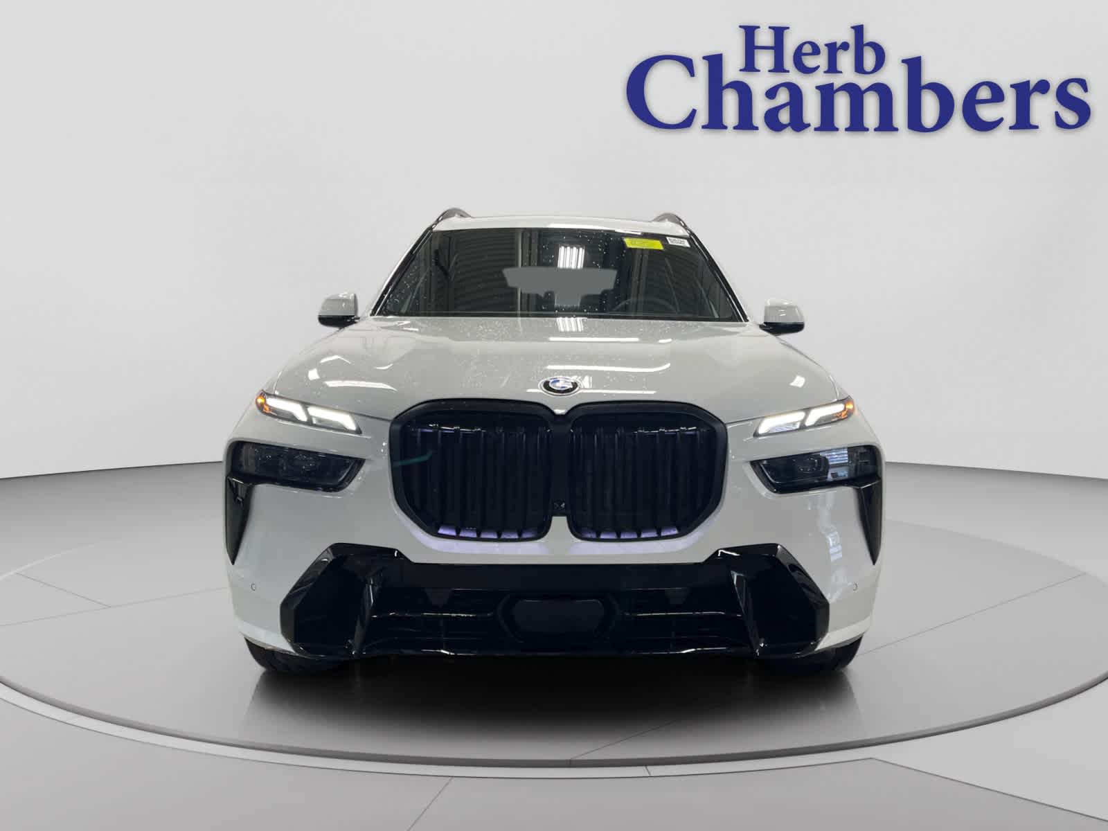 new 2027 BMW X7 car, priced at $93,300