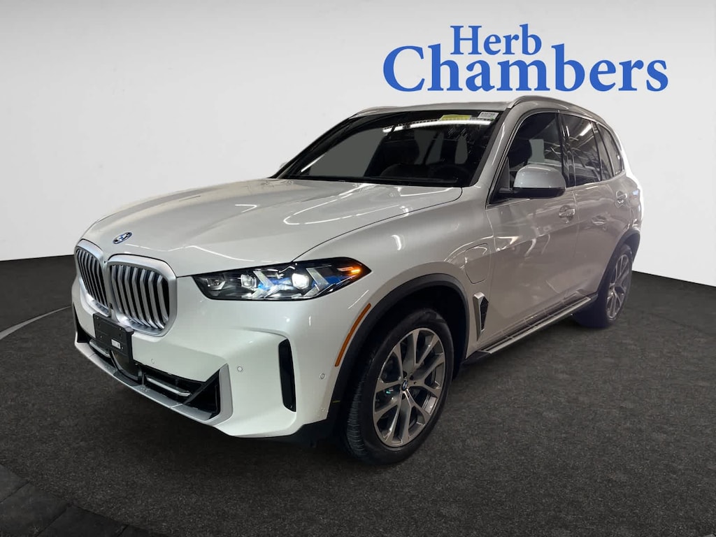New 2026 BMW X5 PHEV xDrive50e SUV