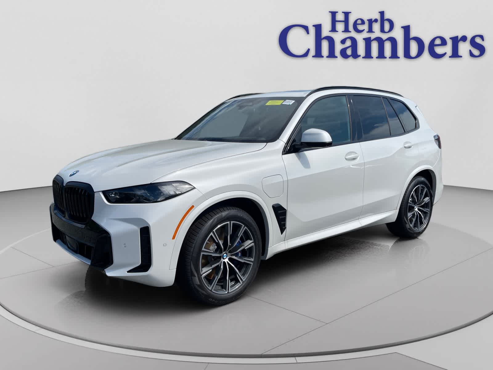 new 2026 BMW X5 PHEV car, priced at $91,900