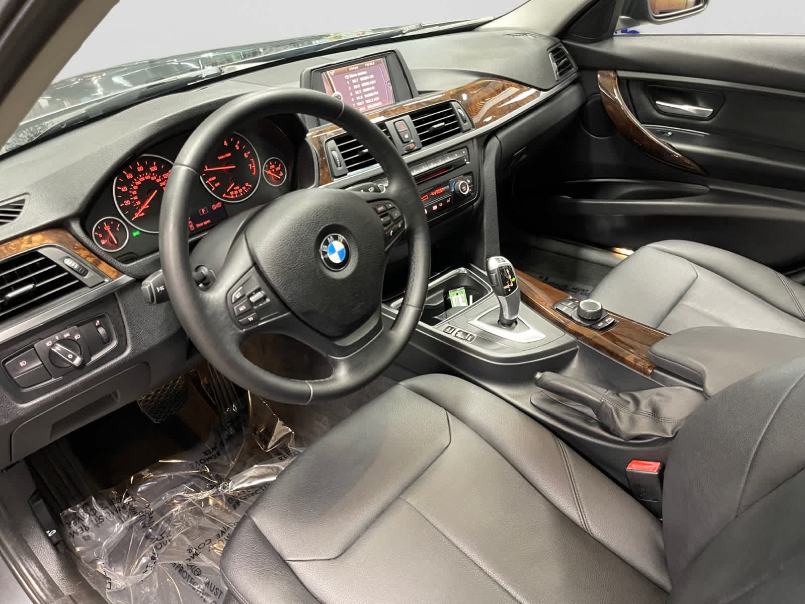 used 2013 BMW 328i xDrive car, priced at $10,497