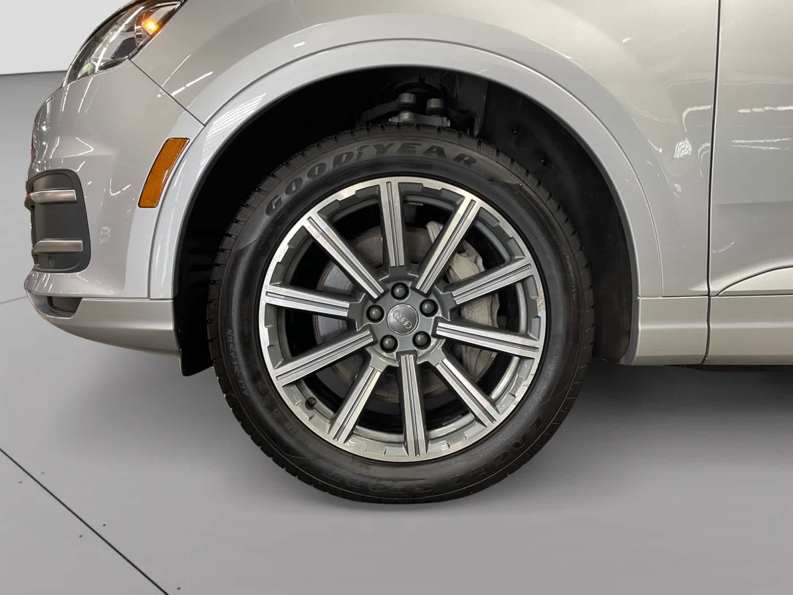 used 2019 Audi Q7 car, priced at $23,497