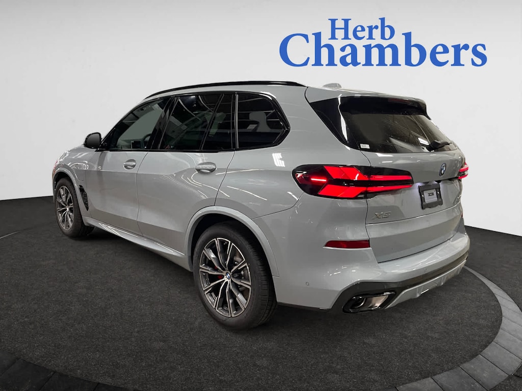 New 2026 BMW X5 PHEV xDrive50e SUV