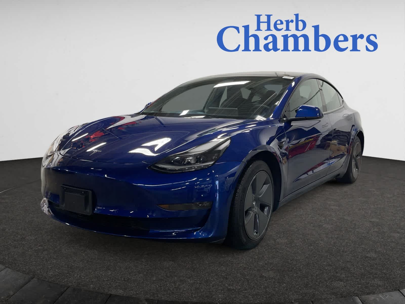 2022 Tesla Model 3 Long Range photo 3