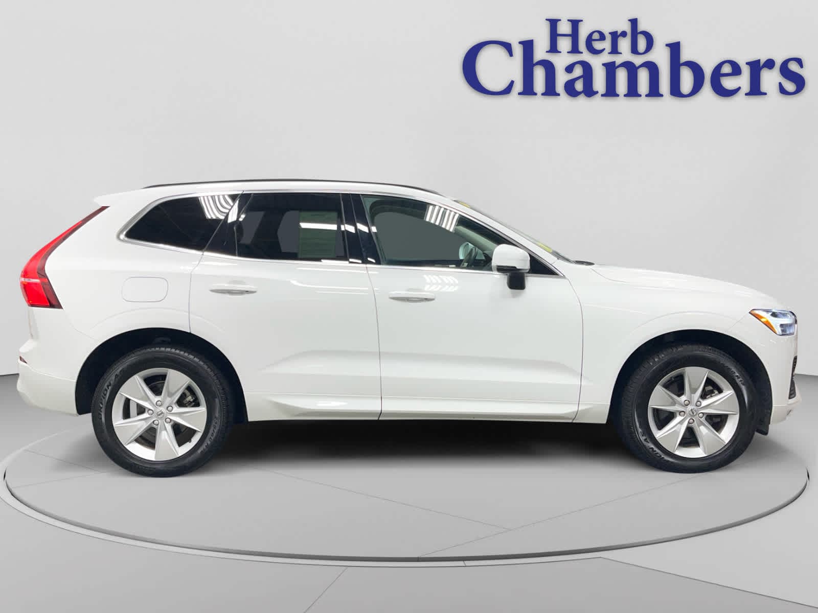 used 2022 Volvo XC60 car, priced at $27,497