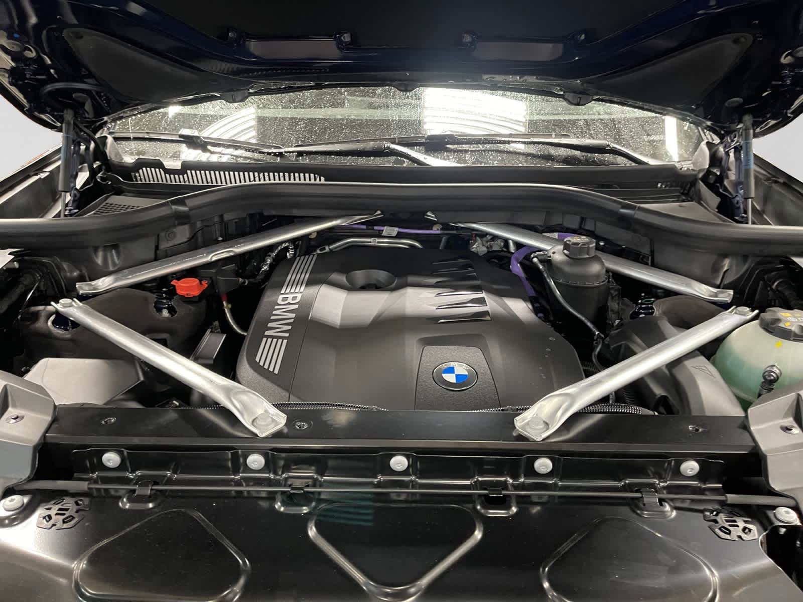 new 2027 BMW X7 car, priced at $100,905