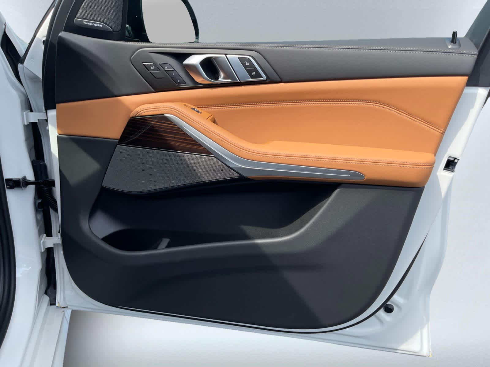 new 2026 BMW X5 PHEV car, priced at $91,900