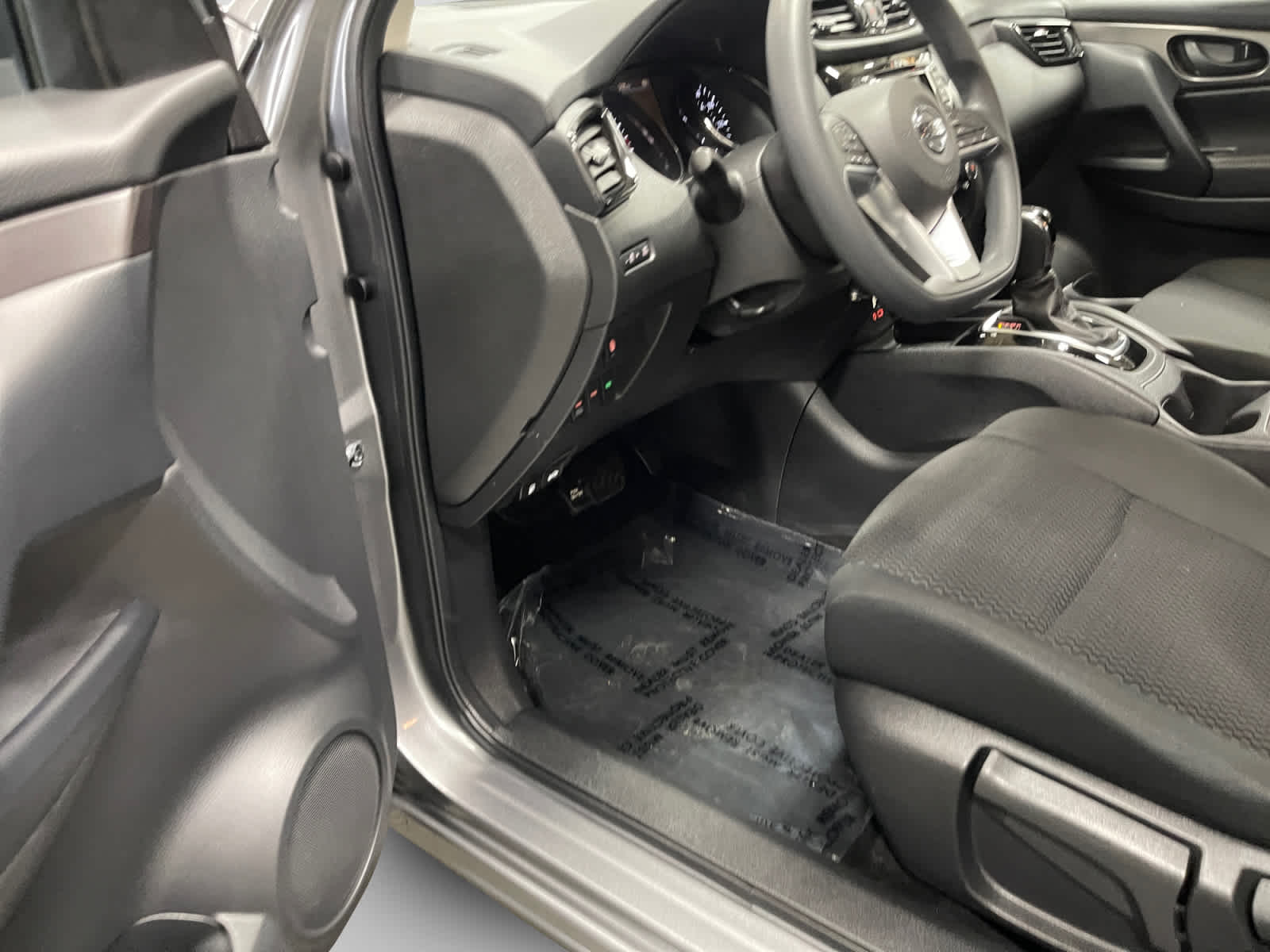 used 2022 Nissan Rogue Sport car, priced at $20,997