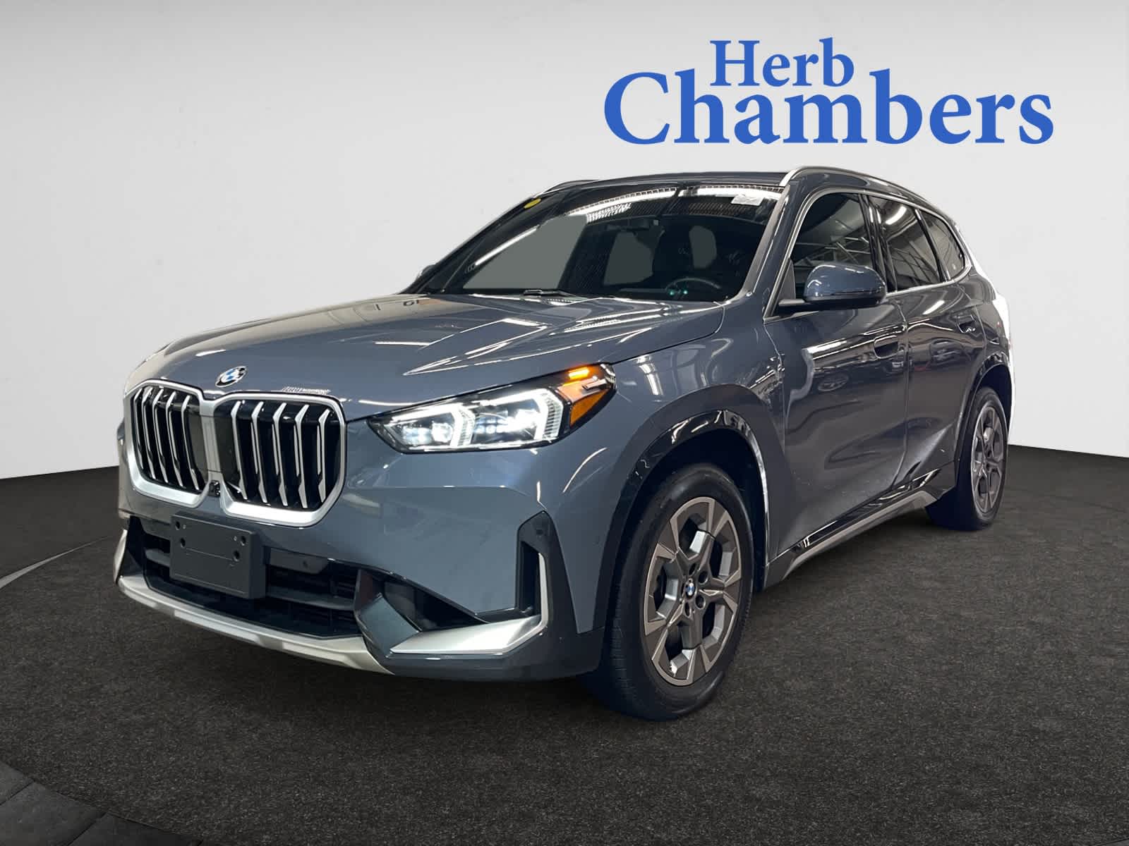 2025 Bmw X1 XDrive28i photo 3
