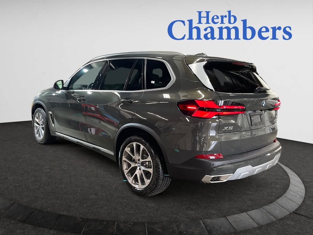 New 2026 BMW X5 xDrive40i SUV