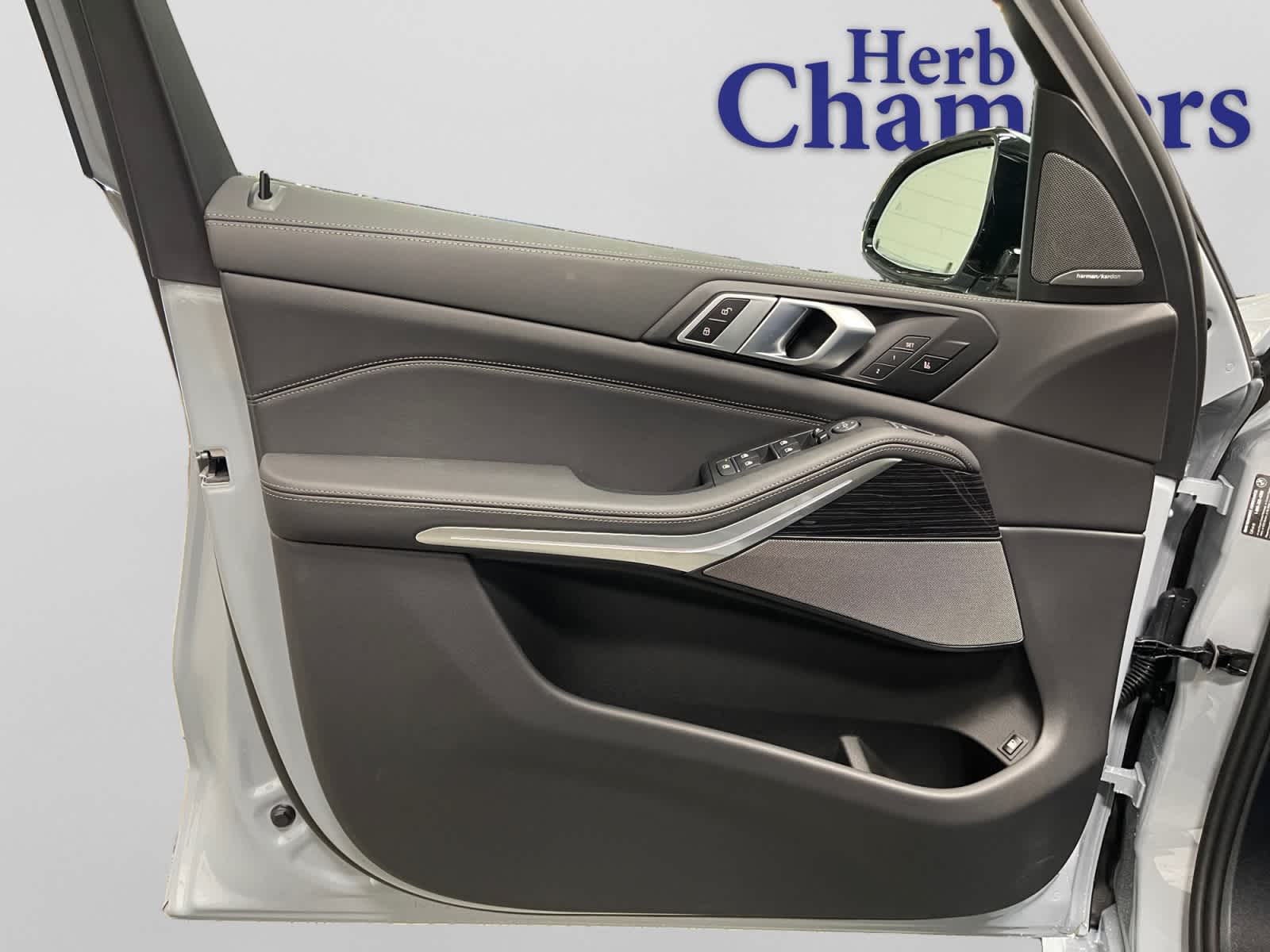 new 2026 BMW X5 PHEV car, priced at $86,100