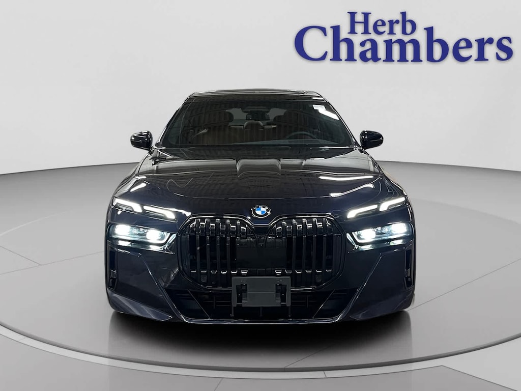 Certified 2023 BMW 760i xDrive Sedan