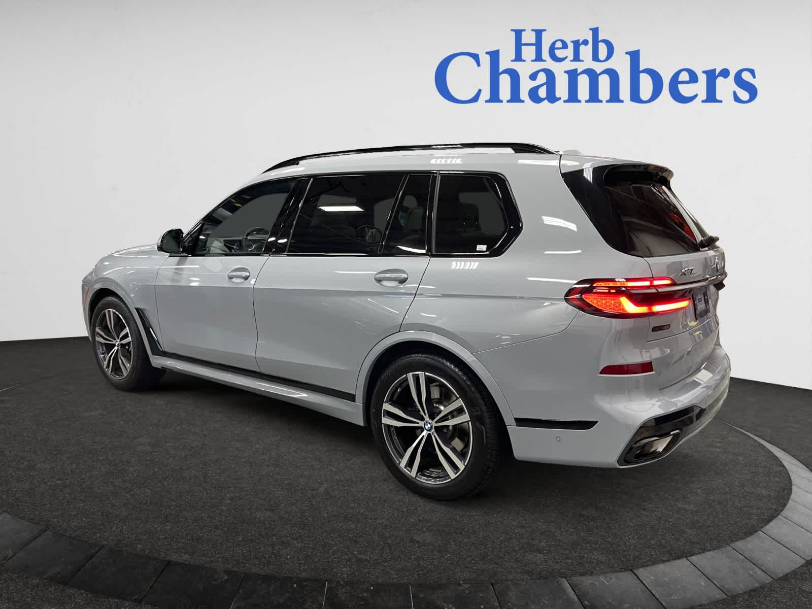 2025 Bmw X7 xDrive40i photo 4