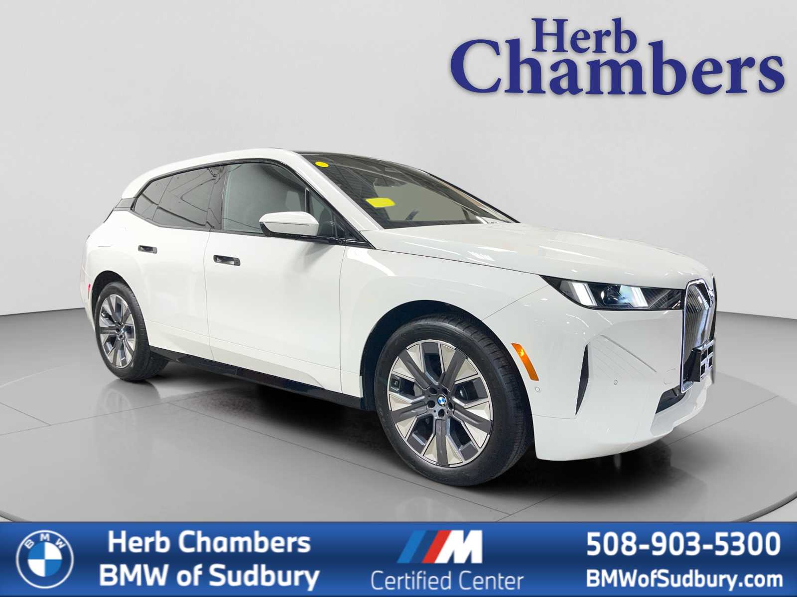 2026 BMW iX 45's photo