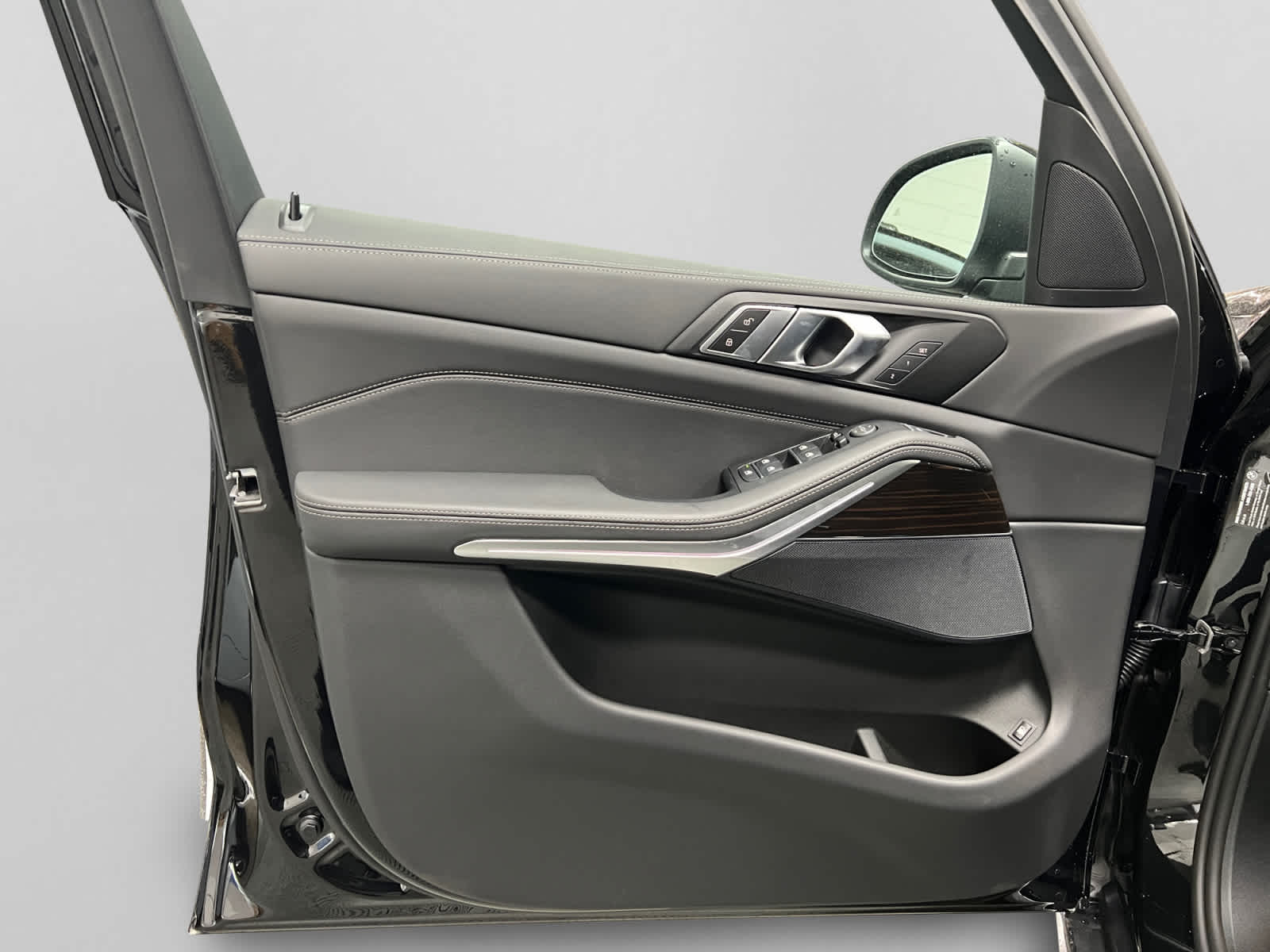 new 2026 BMW X5 PHEV car, priced at $78,675
