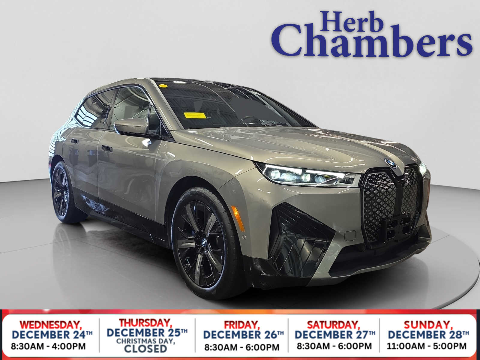 2024 BMW iX Base's photo