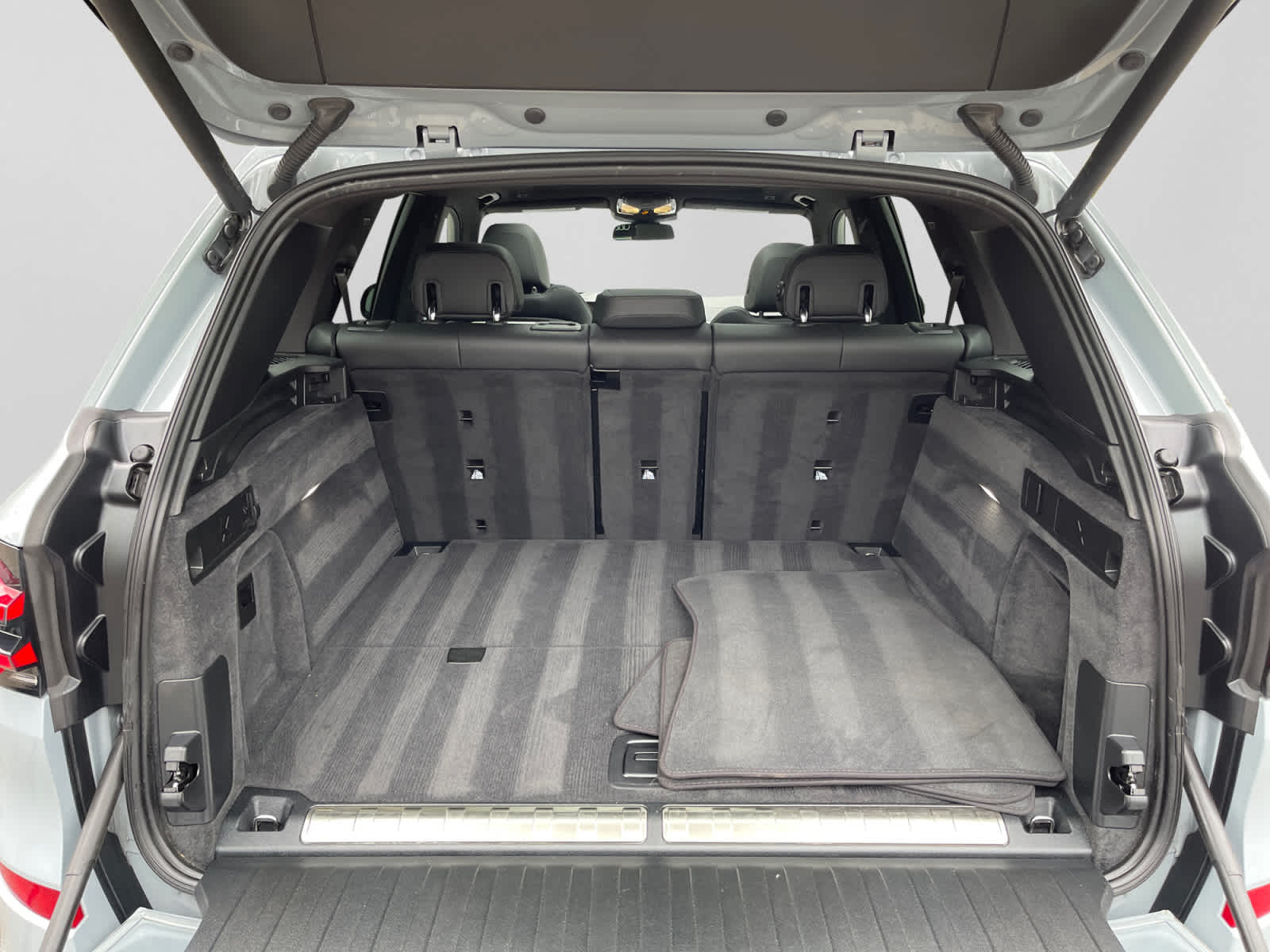 used 2025 BMW X5 PHEV car, priced at $67,297