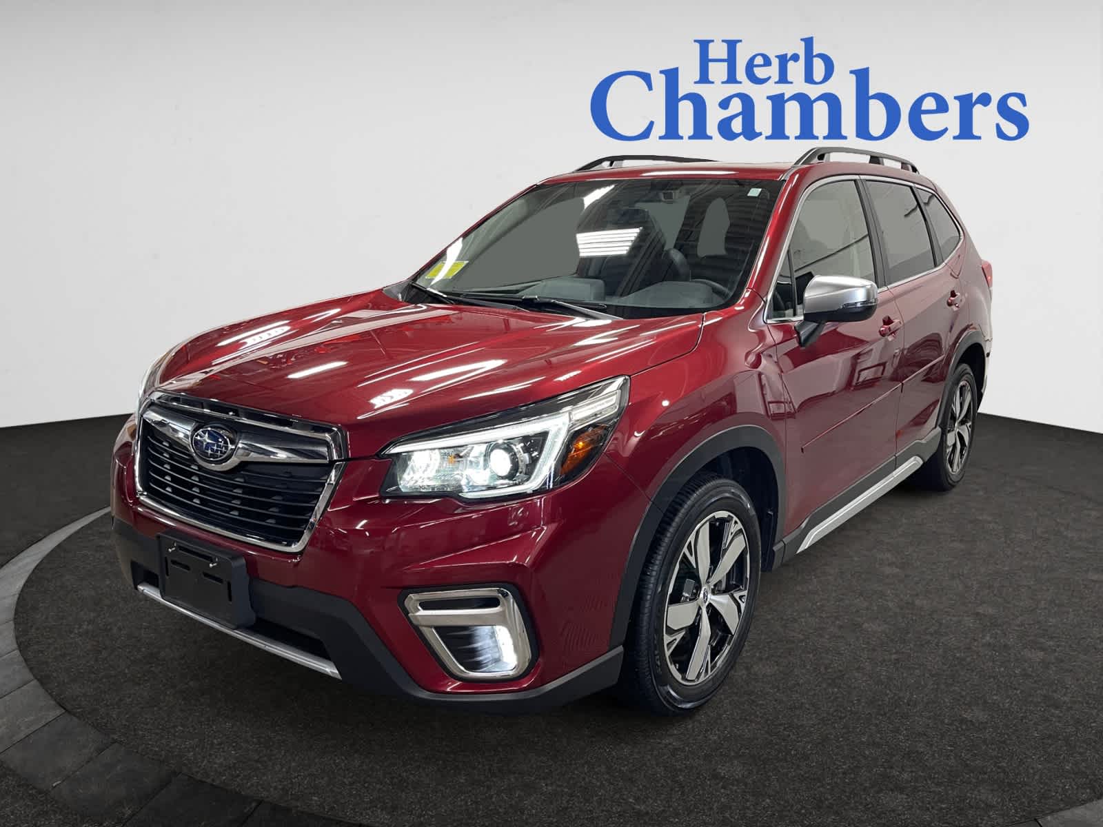 2020 Subaru Forester Touring photo 2