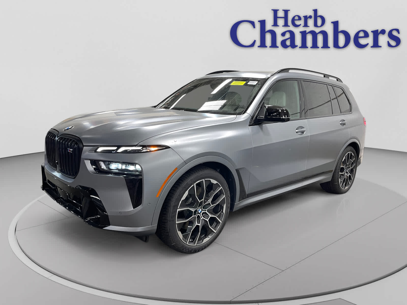 new 2027 BMW X7 car, priced at $133,060