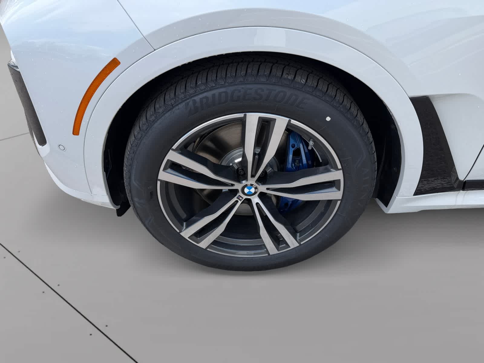 new 2026 BMW X7 car, priced at $99,755