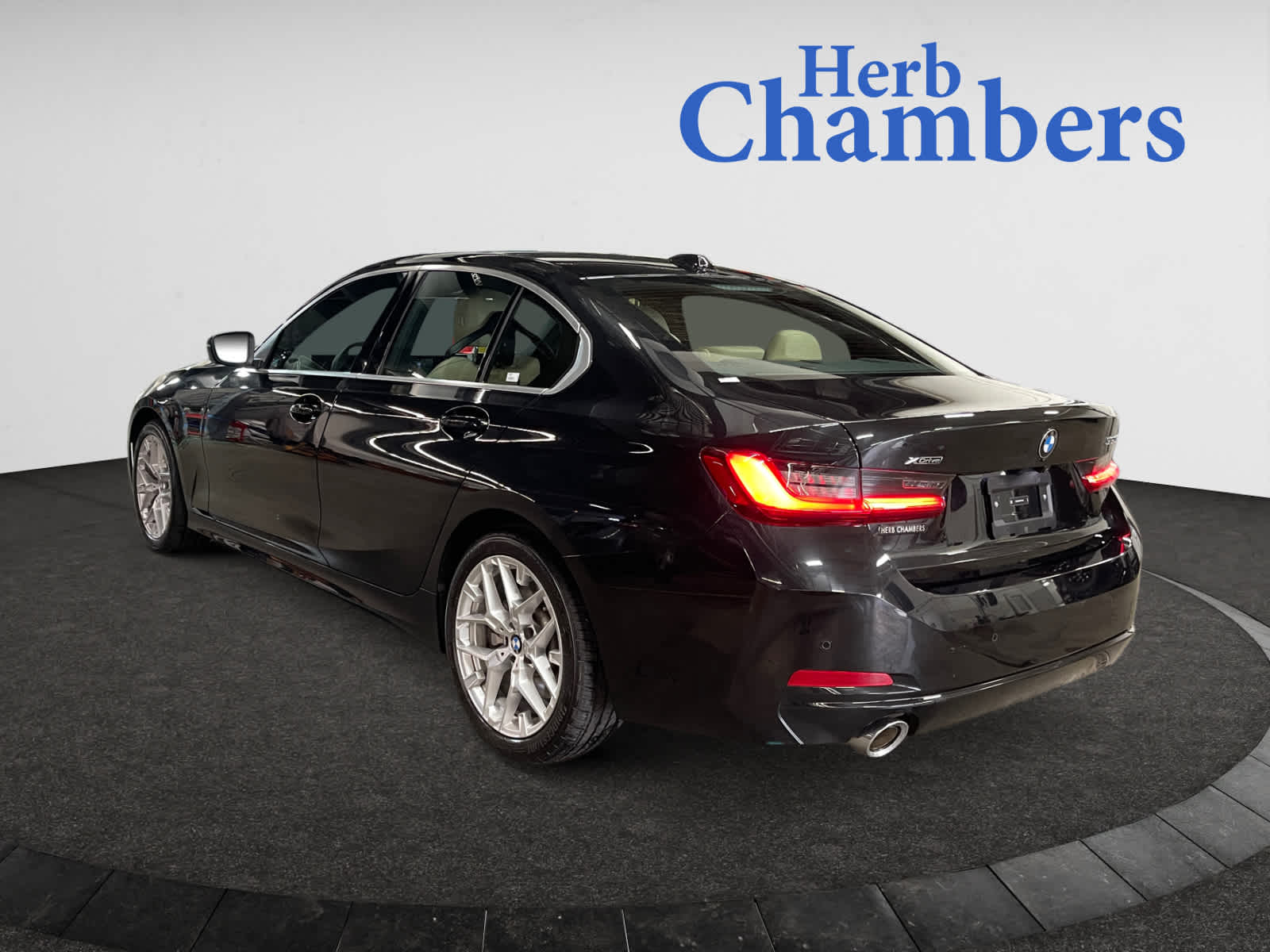 2025 Bmw 330i xDrive photo 4