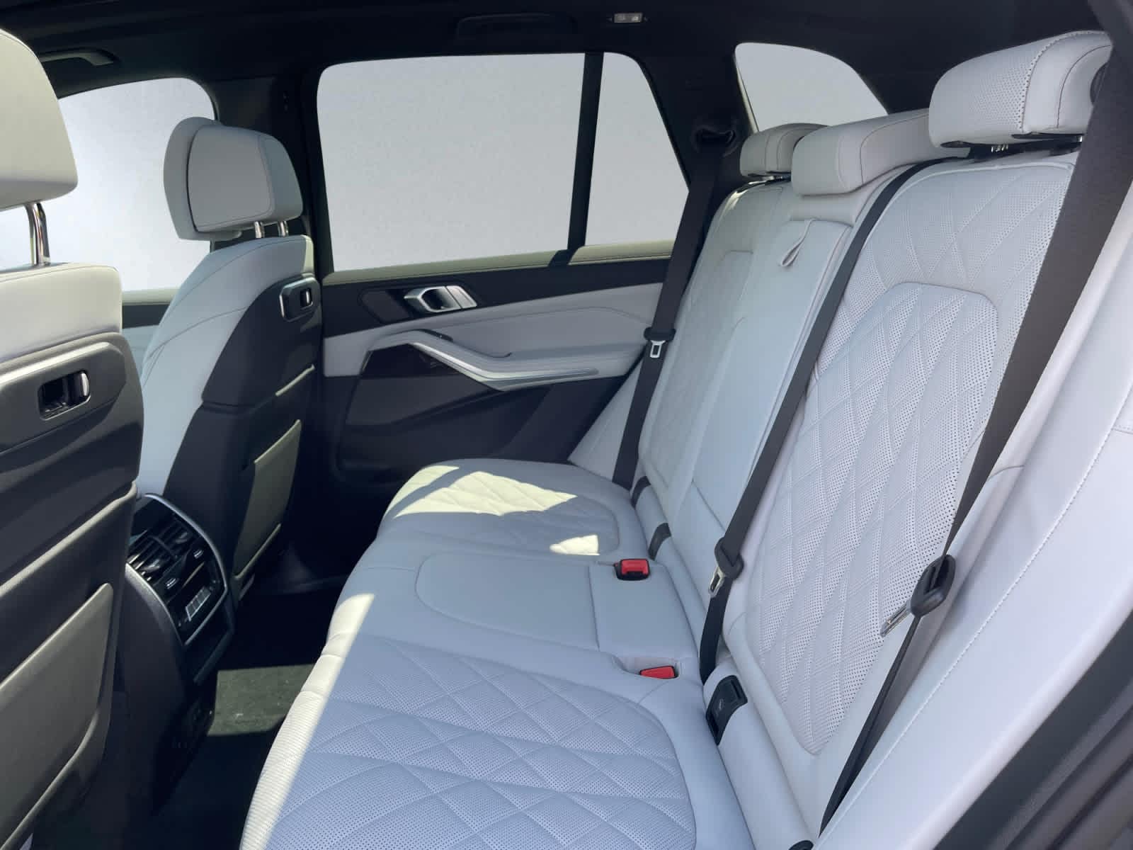new 2026 BMW X5 PHEV car, priced at $92,200