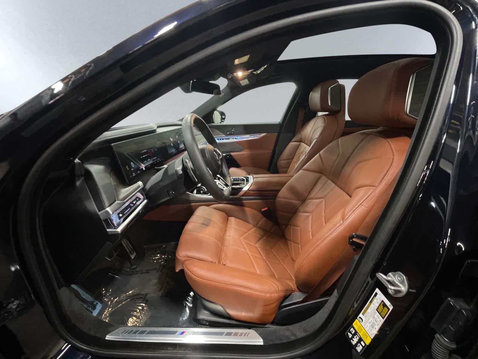 used 2023 BMW 760i car, priced at $67,497