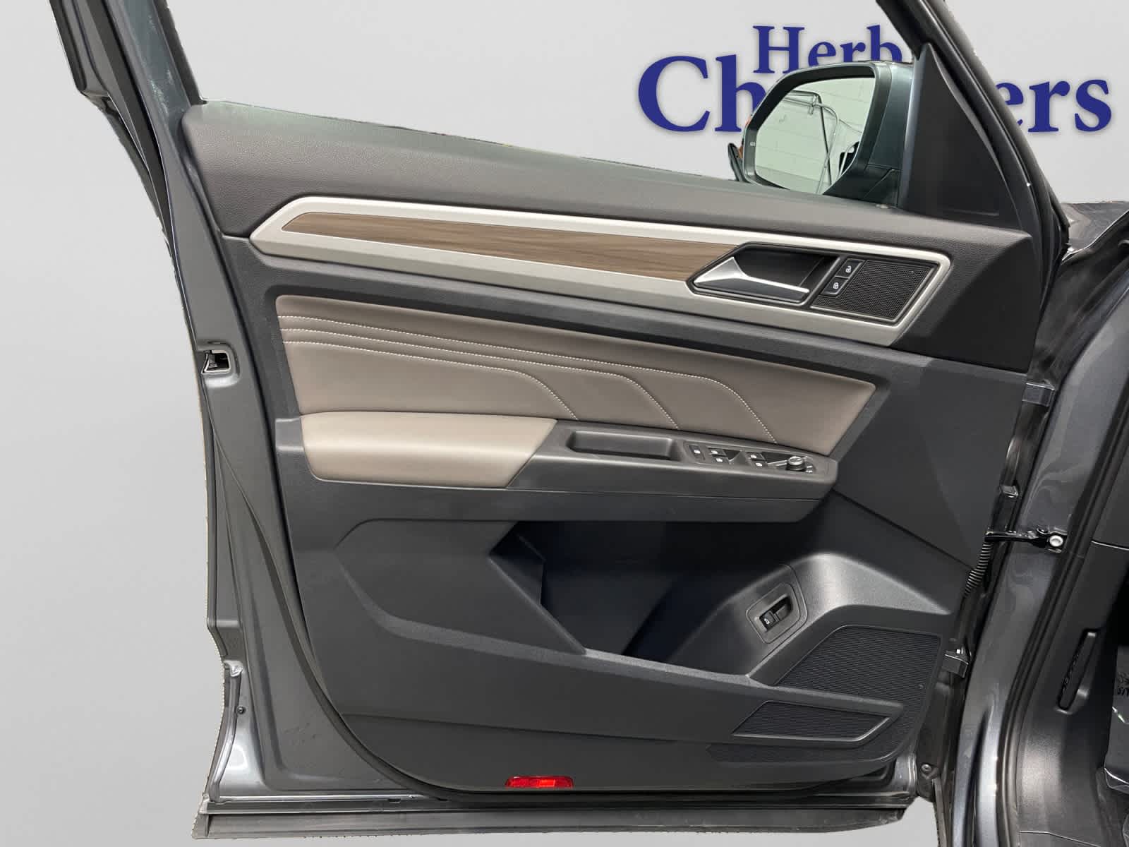 used 2022 Volkswagen Atlas car, priced at $26,097