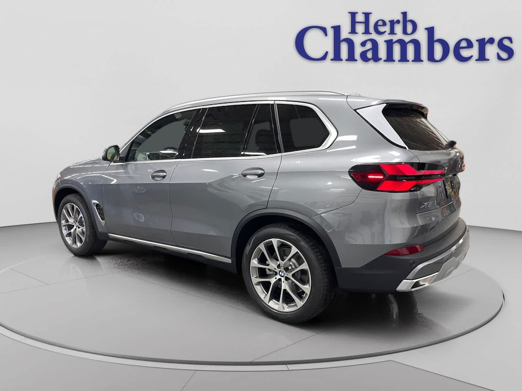 New 2026 BMW X5 xDrive40i SUV