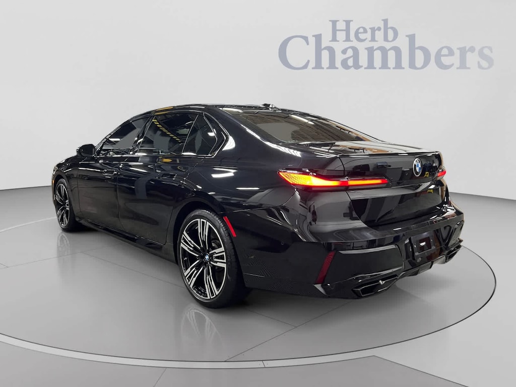 Certified 2023 BMW 760i xDrive Sedan