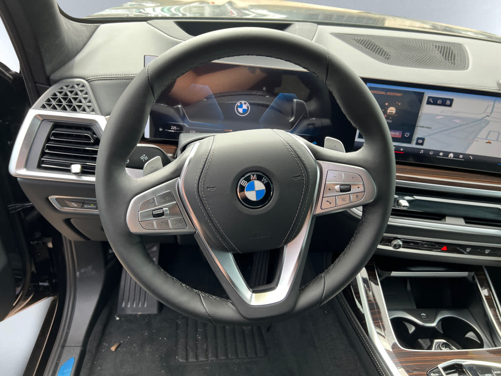 new 2026 BMW X7 car, priced at $92,955
