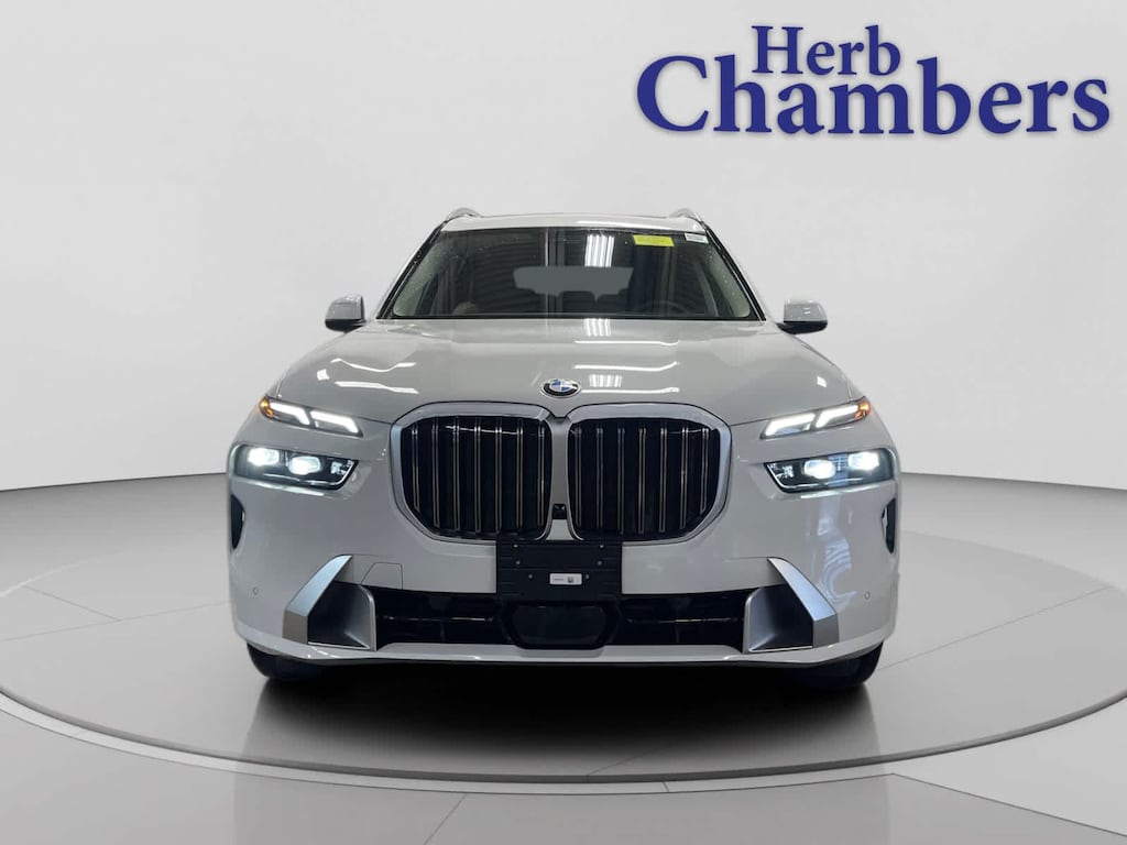 New 2026 BMW X7 xDrive40i SUV