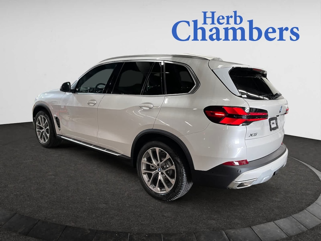 New 2026 BMW X5 PHEV xDrive50e SUV